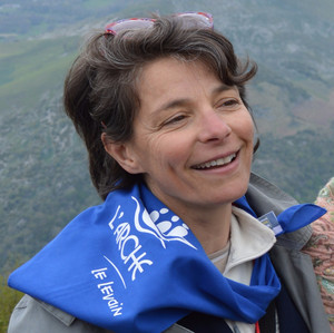 Catherine Cebron court pour L'Arche à la course des deux châteaux du 24 septembre !